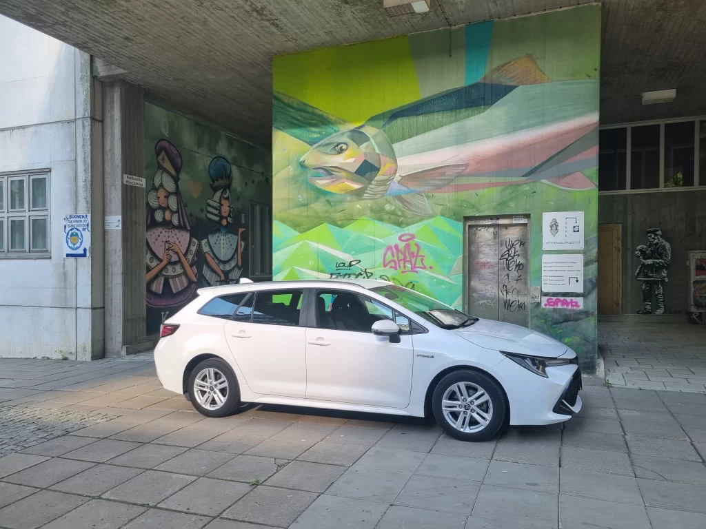 Autonvuokraus Helsinki – vuokra-auto Helsingin keskustassa valmiina käyttöön